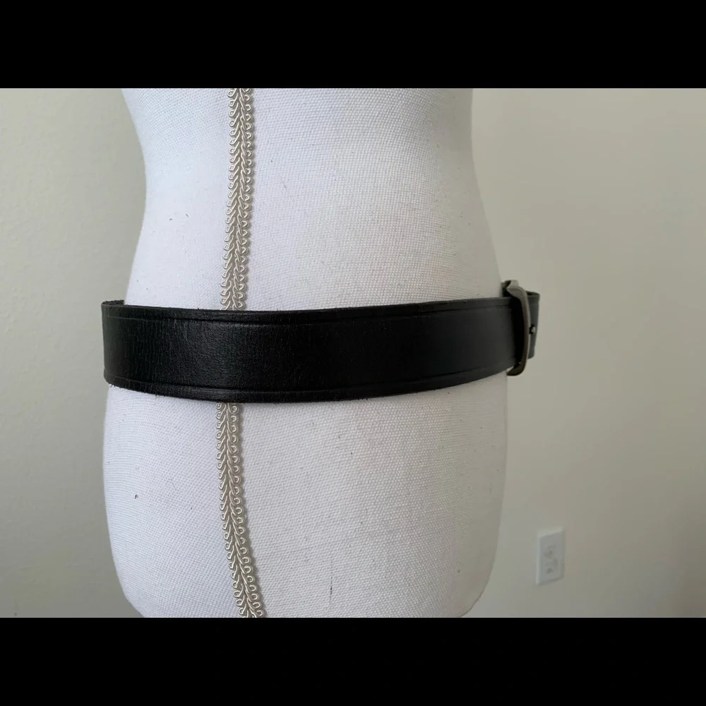 G. H. Bass & co belt